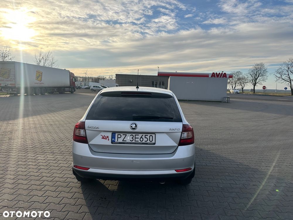 Skoda RAPID Spb 1.0 TSI Drive - 13