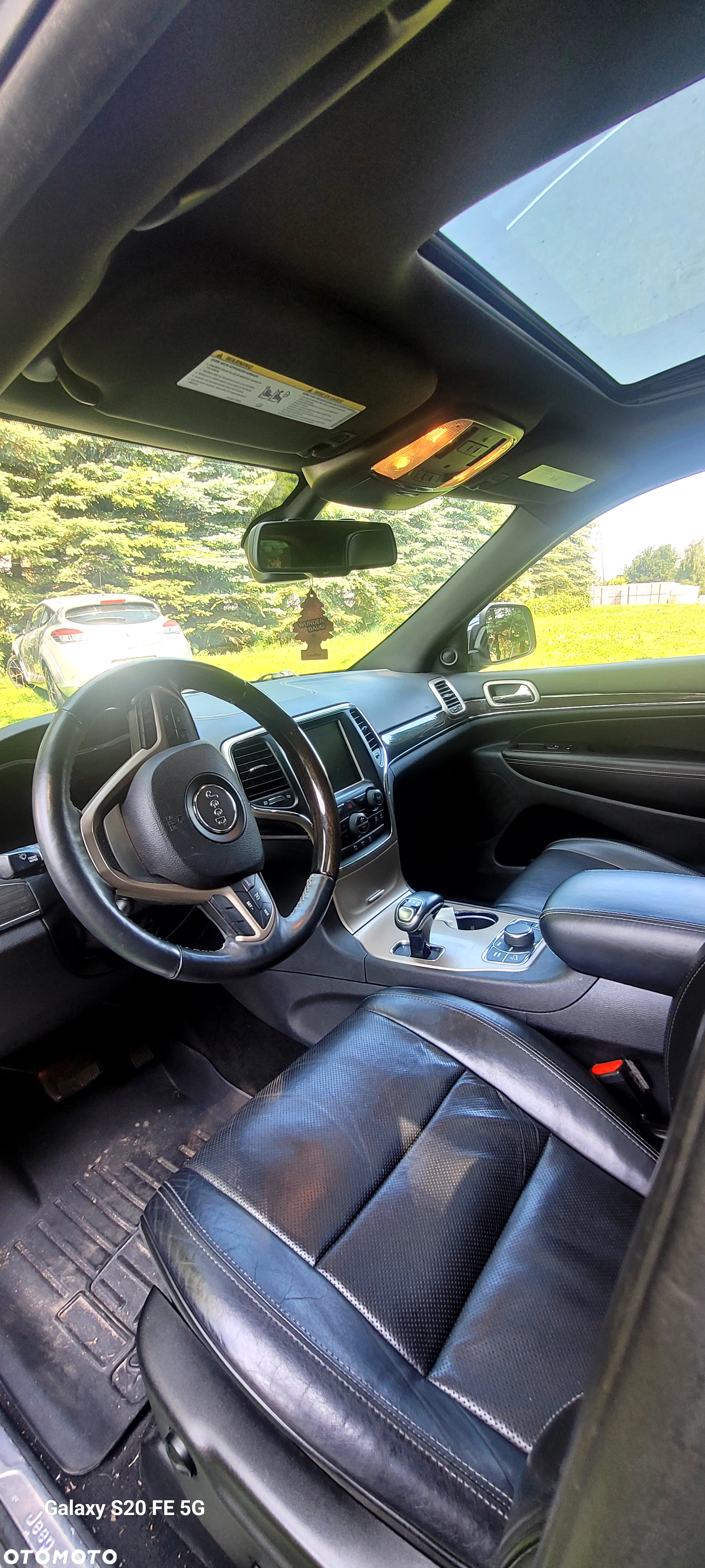 Jeep Grand Cherokee 5.7 V8 HEMI 4WD Automatik Overland - 26