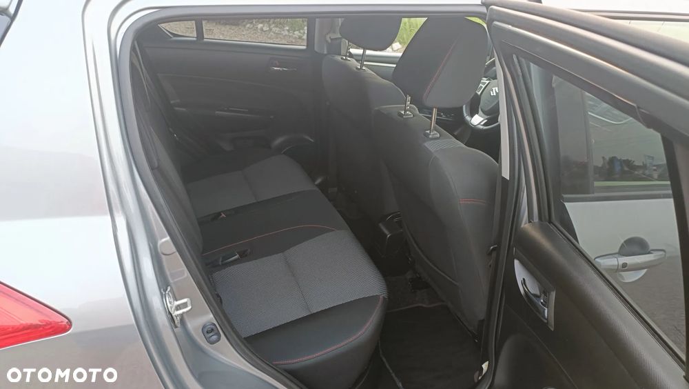 Suzuki Swift 1.6 Sport - 10
