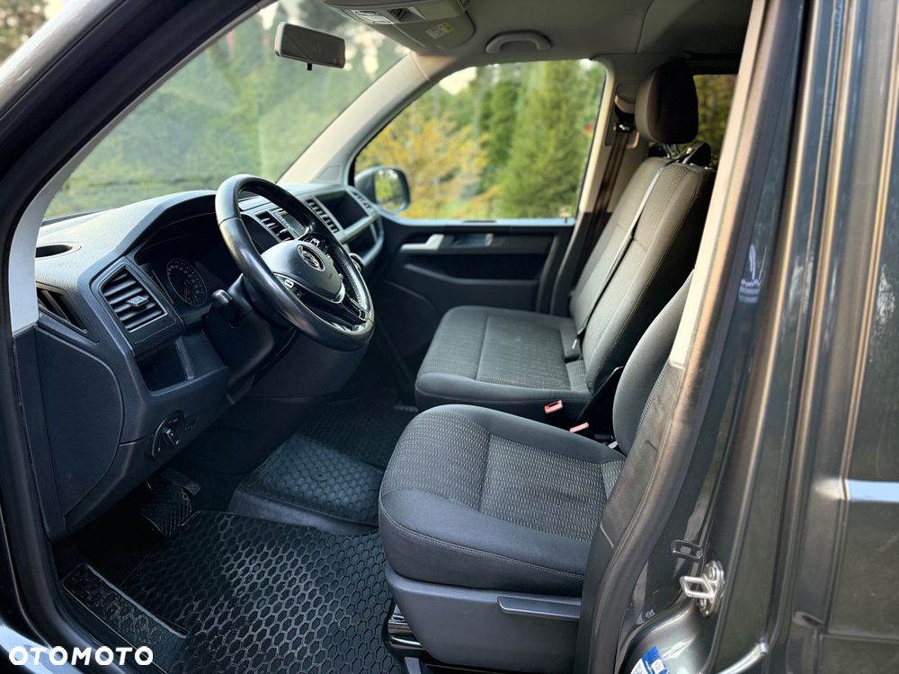 Volkswagen Caravelle 2.0 TDI L2 Comfortline DSG - 5