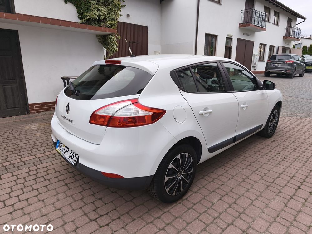Renault Megane 1.6 16V 110 Authentique - 11