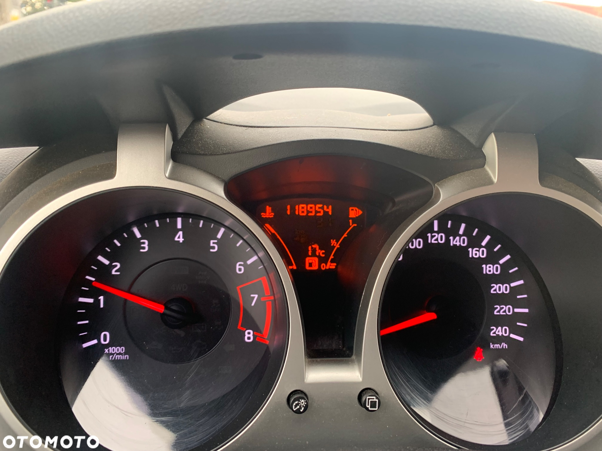 Nissan Juke 1.6 DIG-T Acenta EU6 - 18