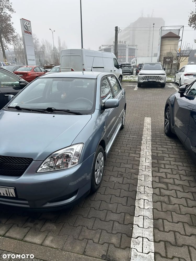 Toyota Corolla 1.4 VVT-i Base - 3