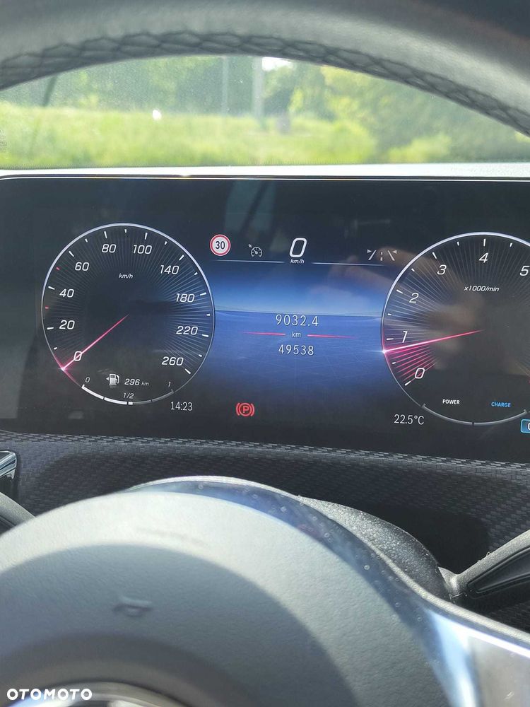 Mercedes-Benz CLA - 8