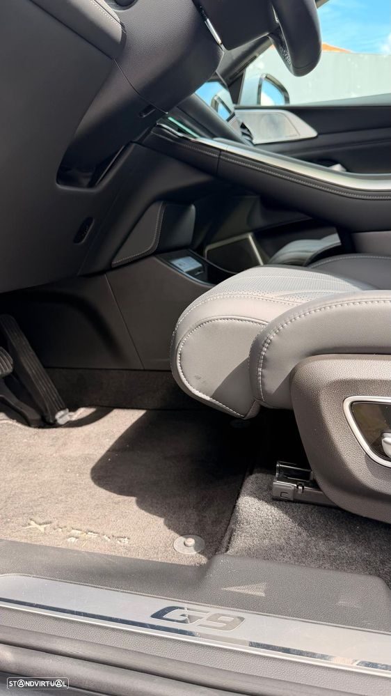 Xpeng G9 93.1 kWh Long Range+Premium Seat & Audio Pack - 23