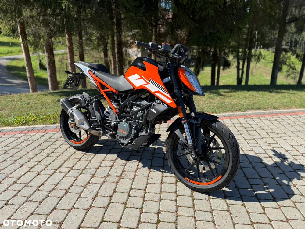 KTM Duke 125