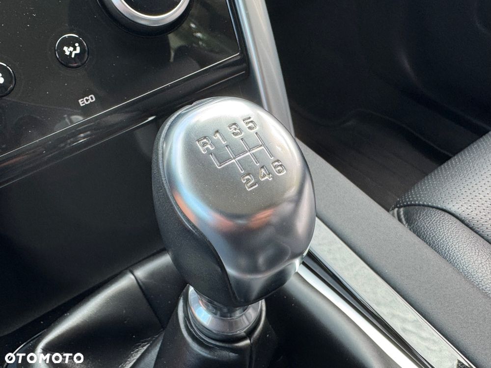Land Rover Discovery Sport - 33