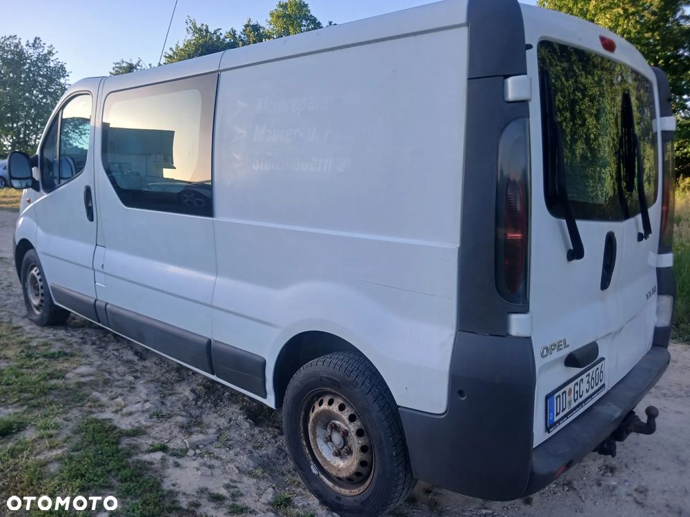 Opel Vivaro - 4