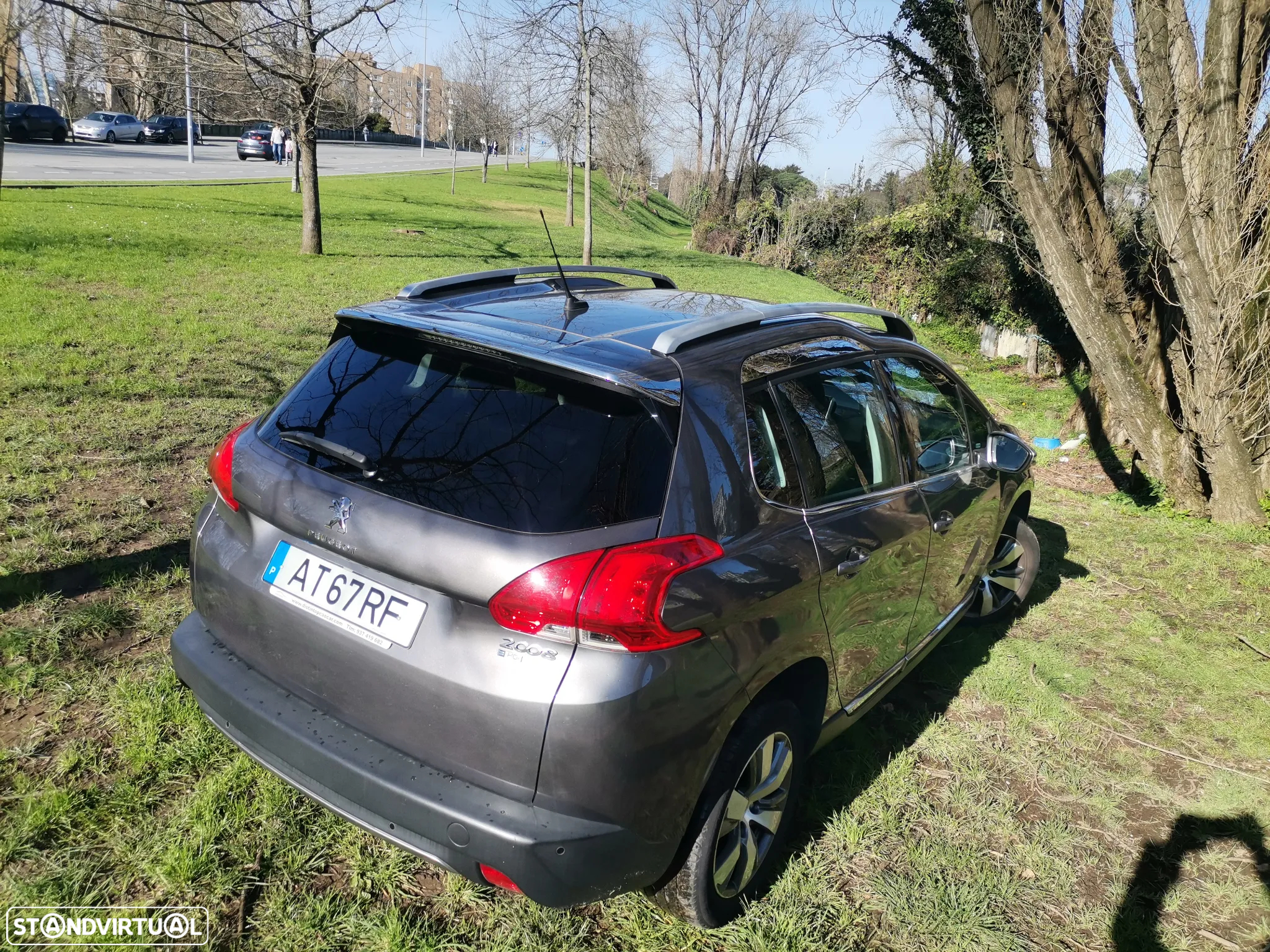 Peugeot 2008 1.6 e-HDi Allure 2-Tronic - 20
