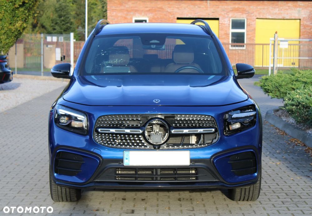 Mercedes-Benz GLB 220 mHEV 4-Matic AMG Line 8G-DCT - 3
