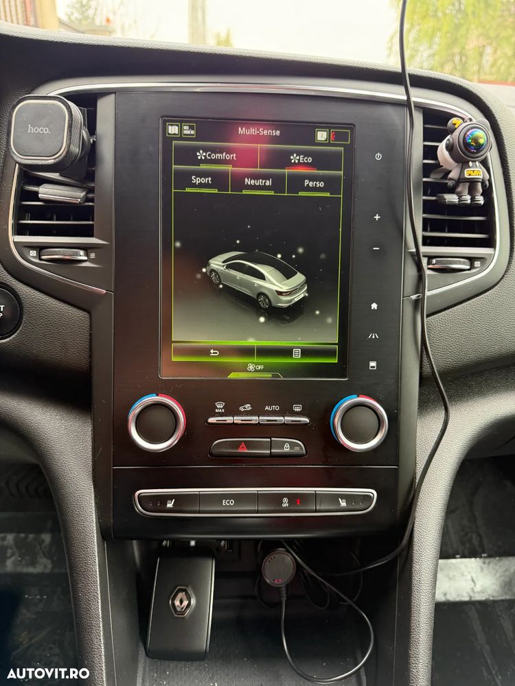 Renault Megane TCE 140 EDC Techno - 7