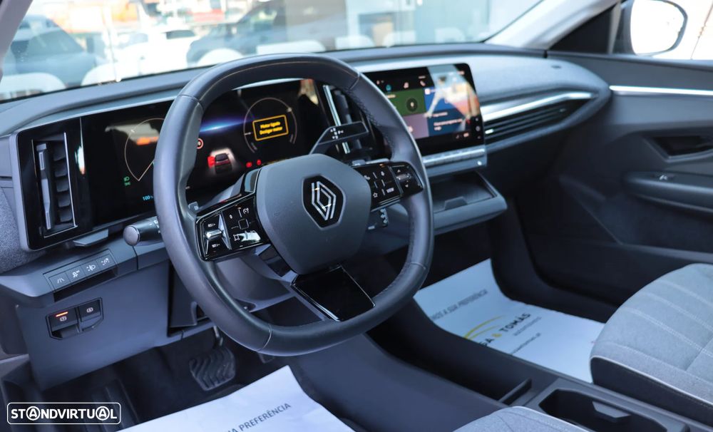 Renault Mégane E-Tech EV60 220hp optimum charge Equilibre — fotografia 9
