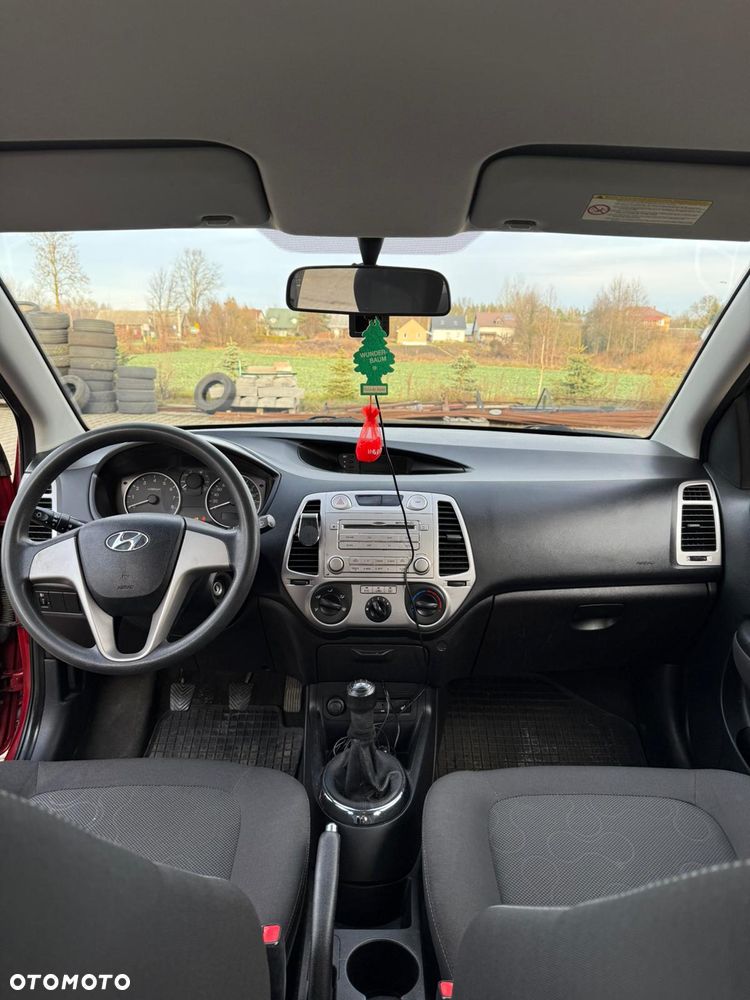 Hyundai i20 - 8