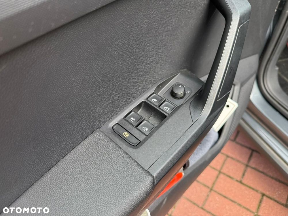 Seat Arona - 15