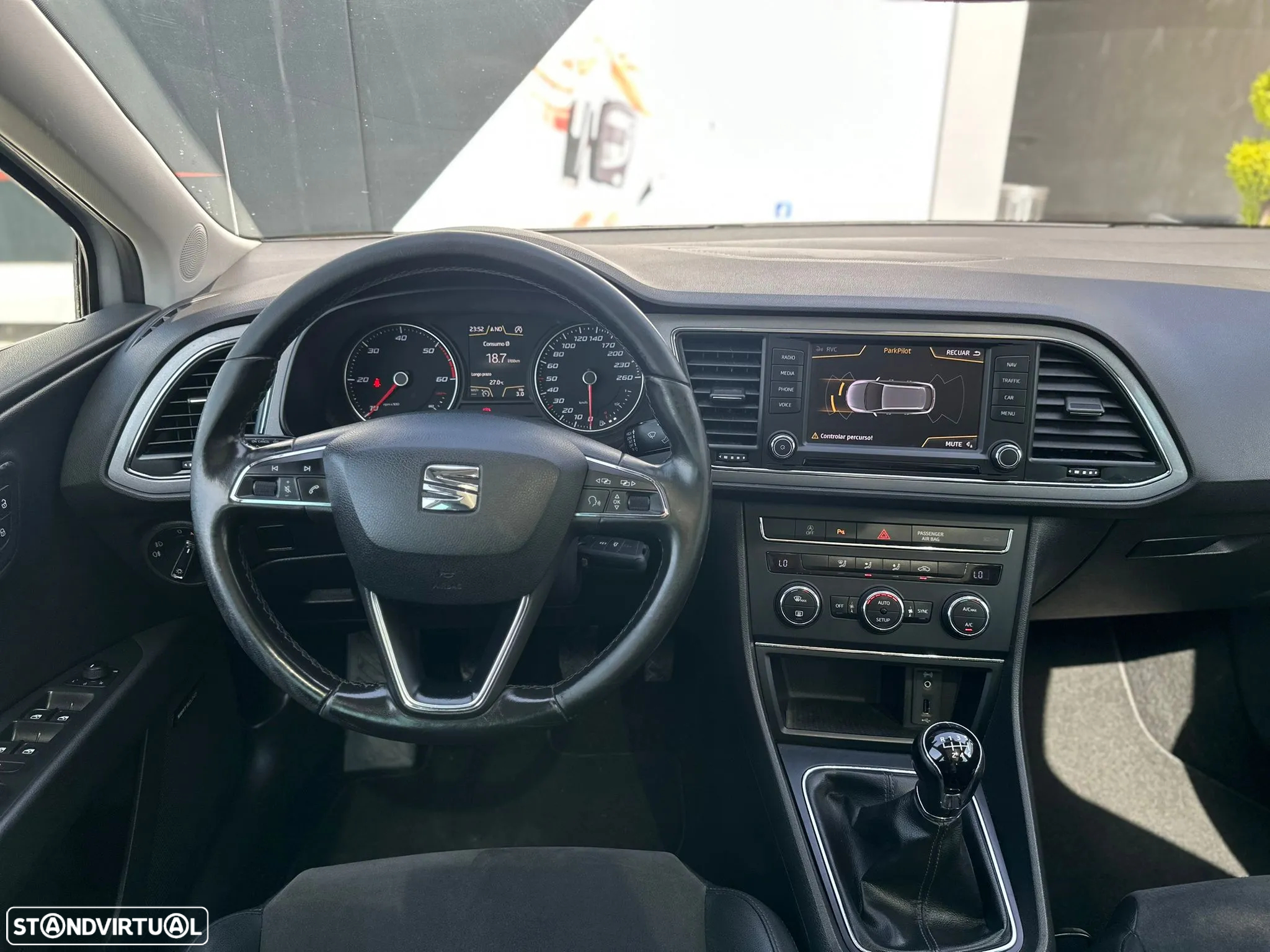 SEAT Leon ST 2.0 TDI FR - 23