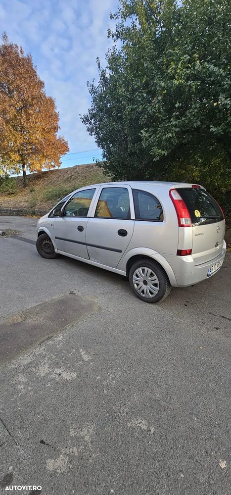Opel Meriva 1.6i Cosmo - 4