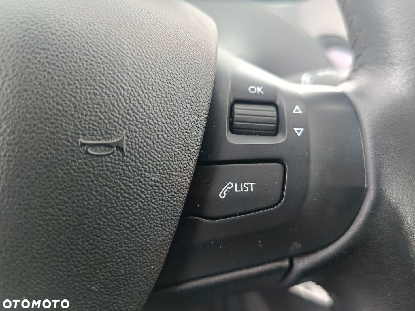 Peugeot 208 1.2 PureTech Active - 14
