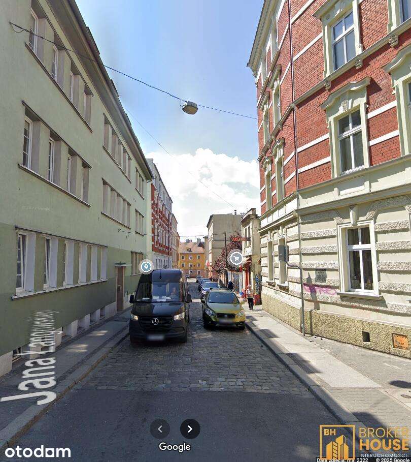 Przestronne słoneczne mieszkanie w centrum miasta
