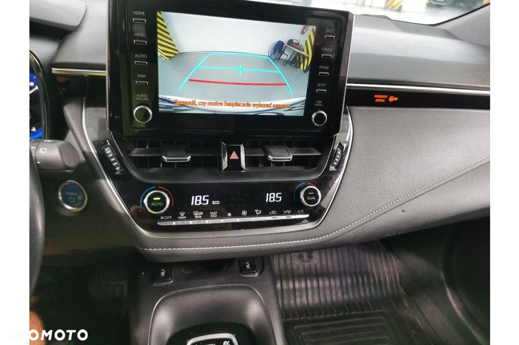 Toyota Corolla 1.8 Hybrid Comfort - 9