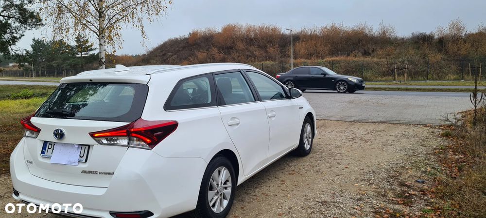 Toyota Auris - 2
