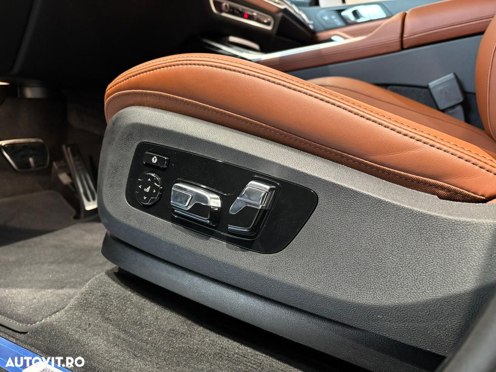 BMW X7 xDrive40d - 16