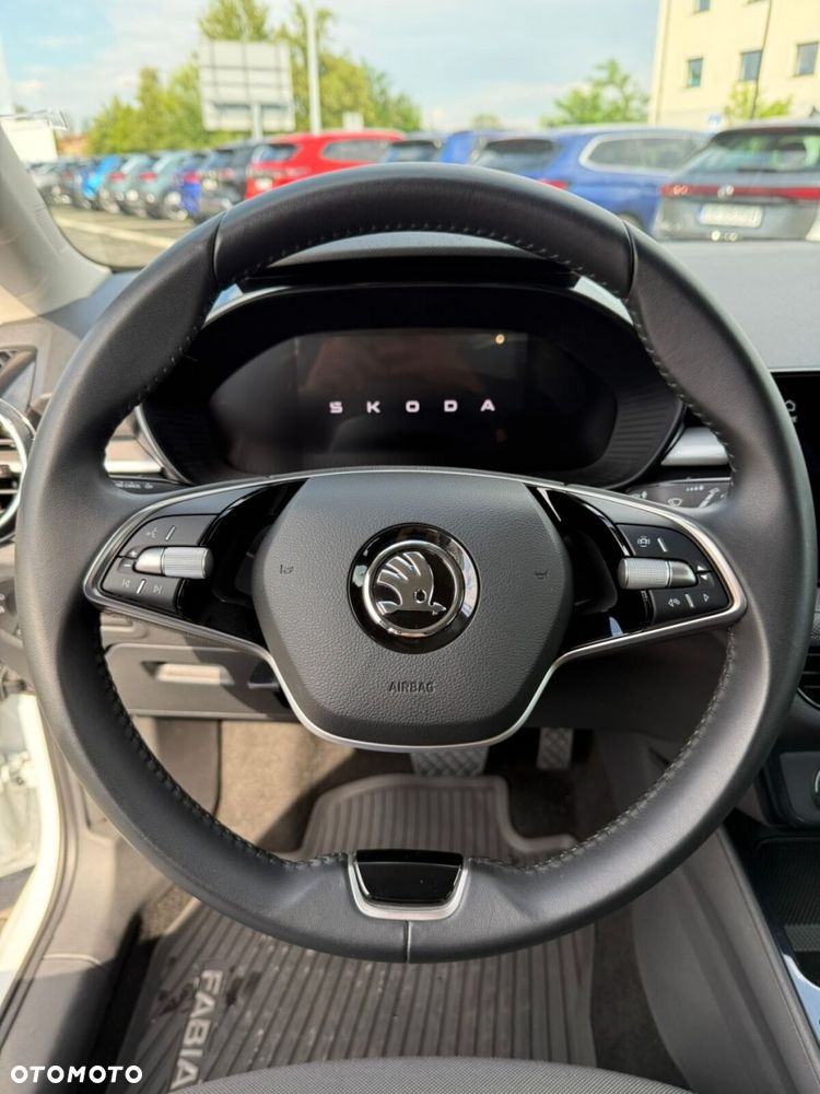 Skoda Fabia 1.0 TSI Selection DSG - 14