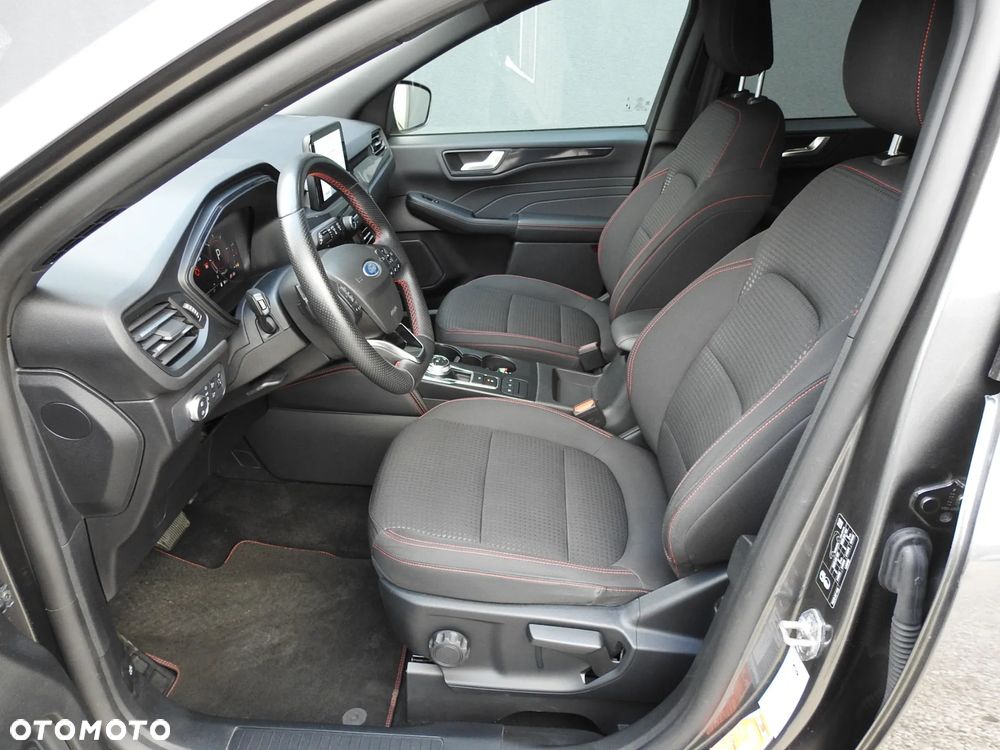Ford Kuga 1.5 EcoBlue ST-LINE - 14