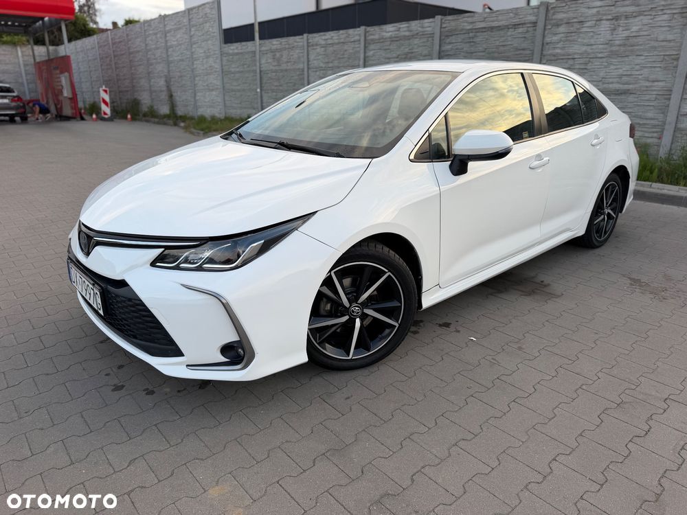 Toyota Corolla - 12