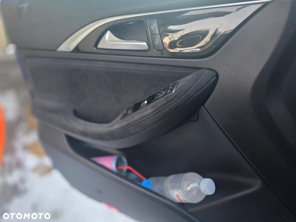 Infiniti Q30 2.2d DCT AWD City Black Edition - 18