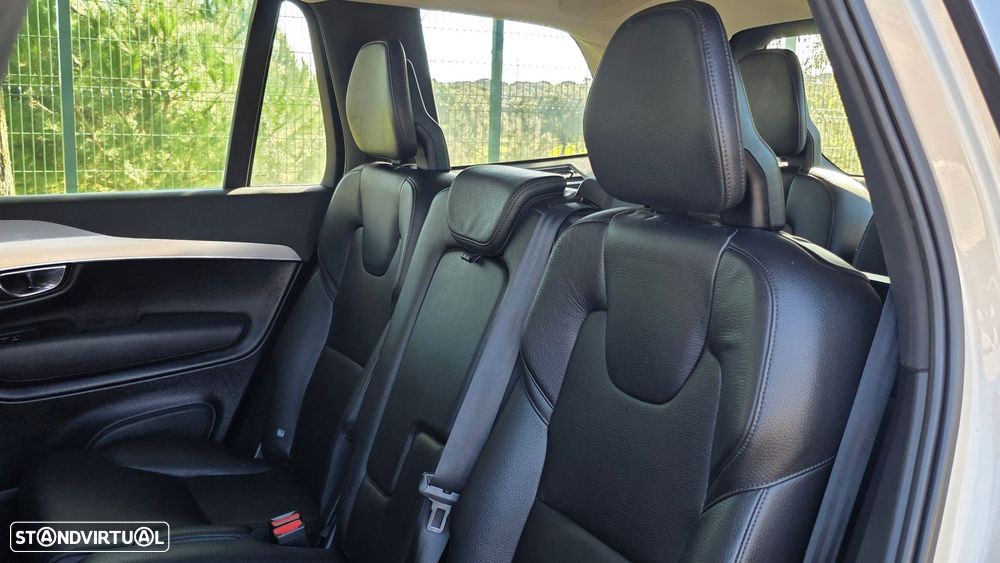 Volvo XC 90 2.0 D4 Momentum - 39