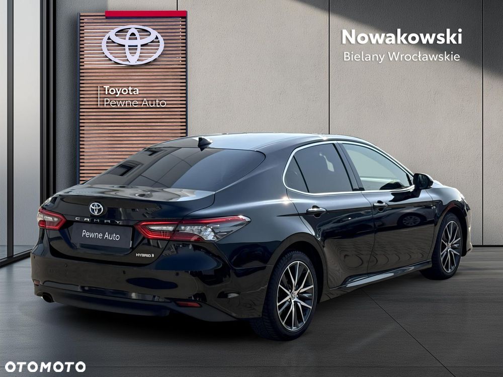 Toyota Camry 2.5 Hybrid Executive CVT - 29