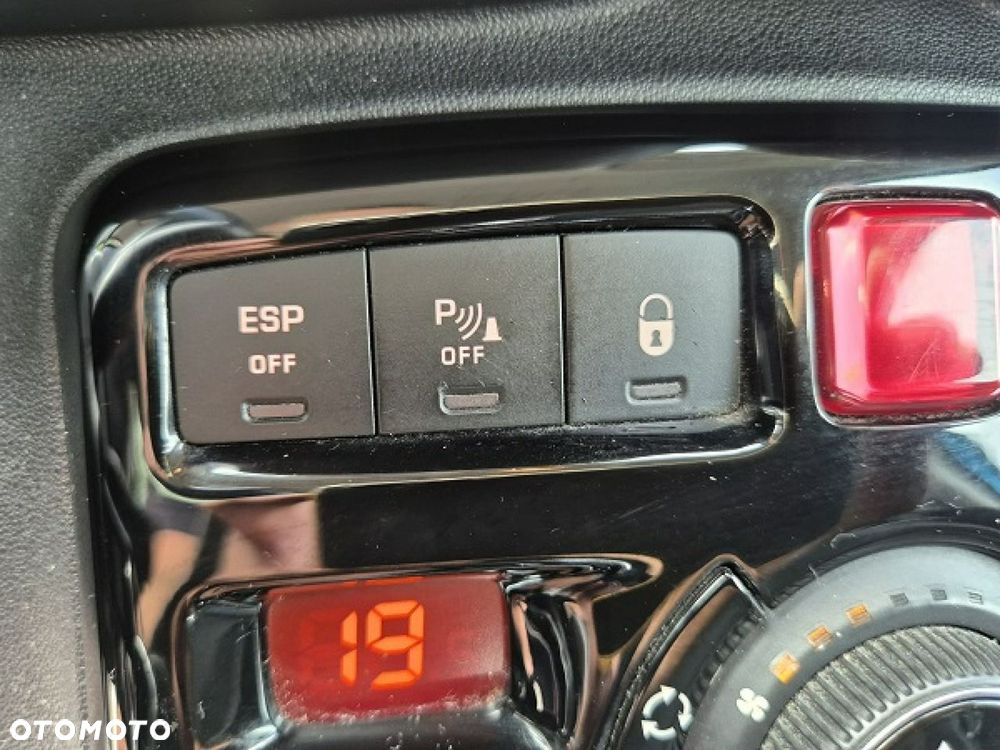 Citroën C3 Picasso 1.4i Exclusive - 33