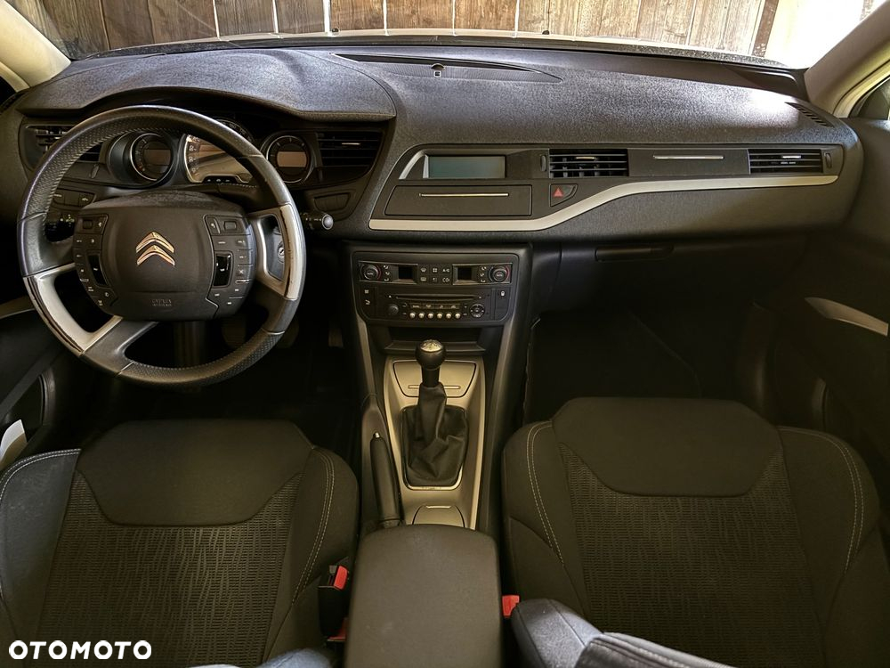 Citroën C5 Tourer HDi 115 FAP Tendance - 10