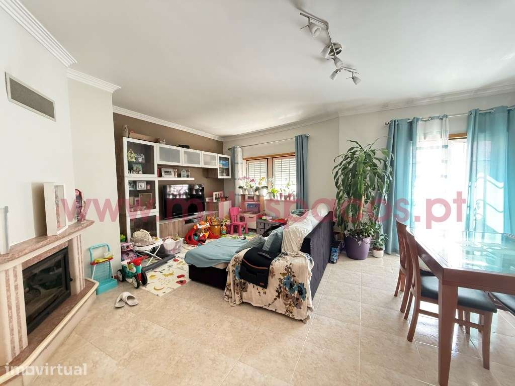 Apartamento T3 usado em Montijo com garagem e elevador - Grande imagem: 5/24