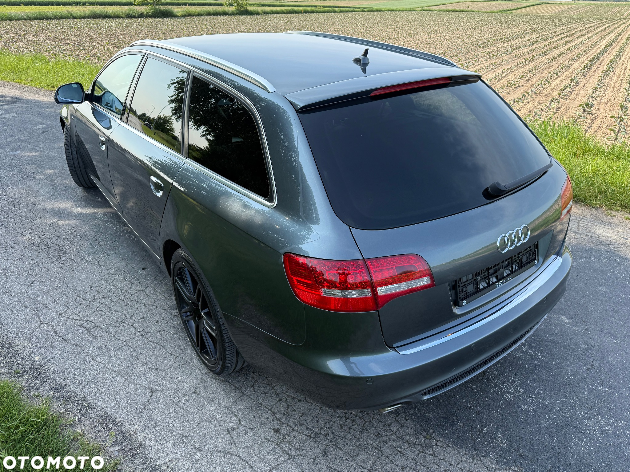 Audi A6 Avant 3.0 TFSI quattro tiptronic - 12