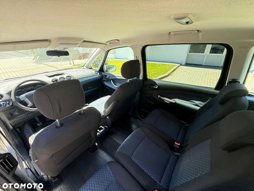 Ford Galaxy 2.0 Concept - 9