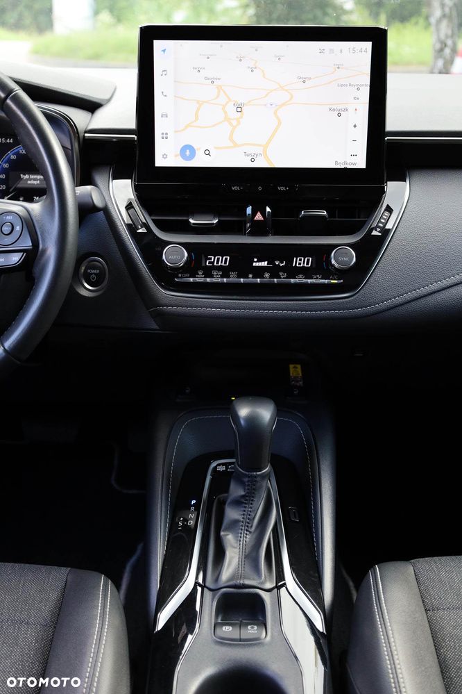 Toyota Corolla 2.0 Hybrid Style - 16