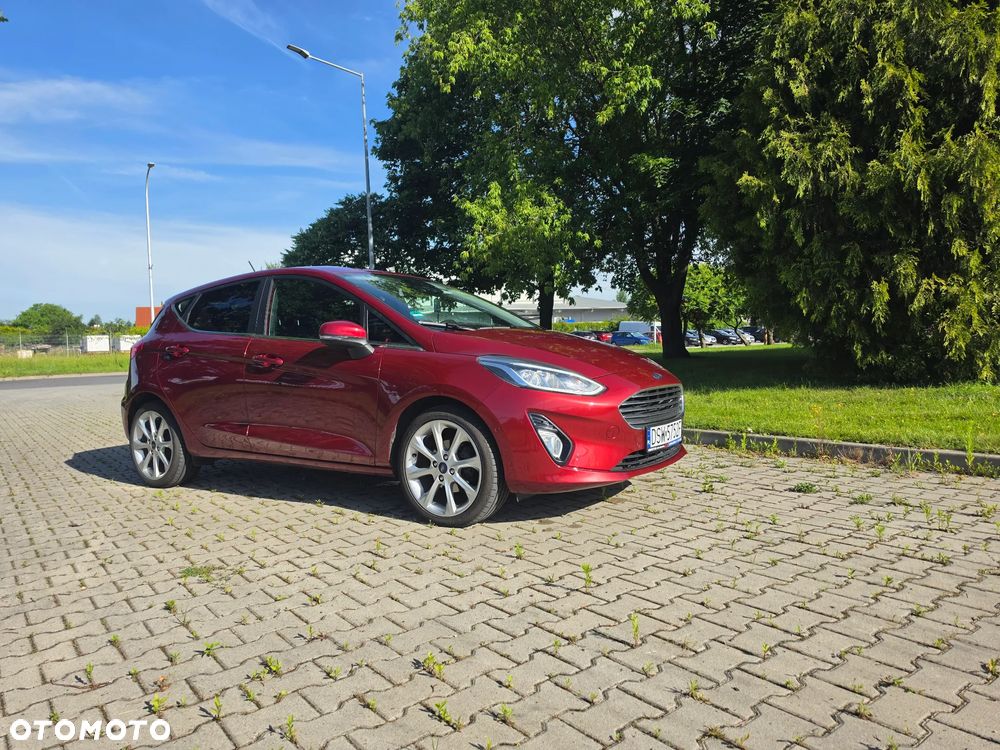Ford Fiesta 1.0 EcoBoost S&S TITANIUM - 4