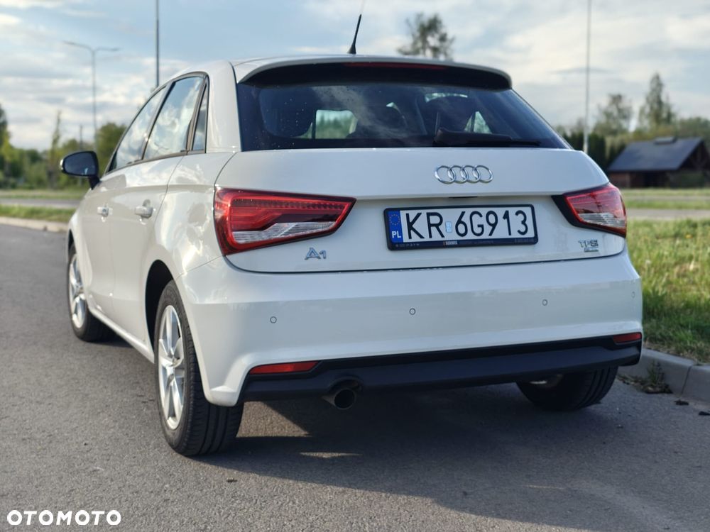 Audi A1 Sportback 1.0 TFSI S tronic - 10