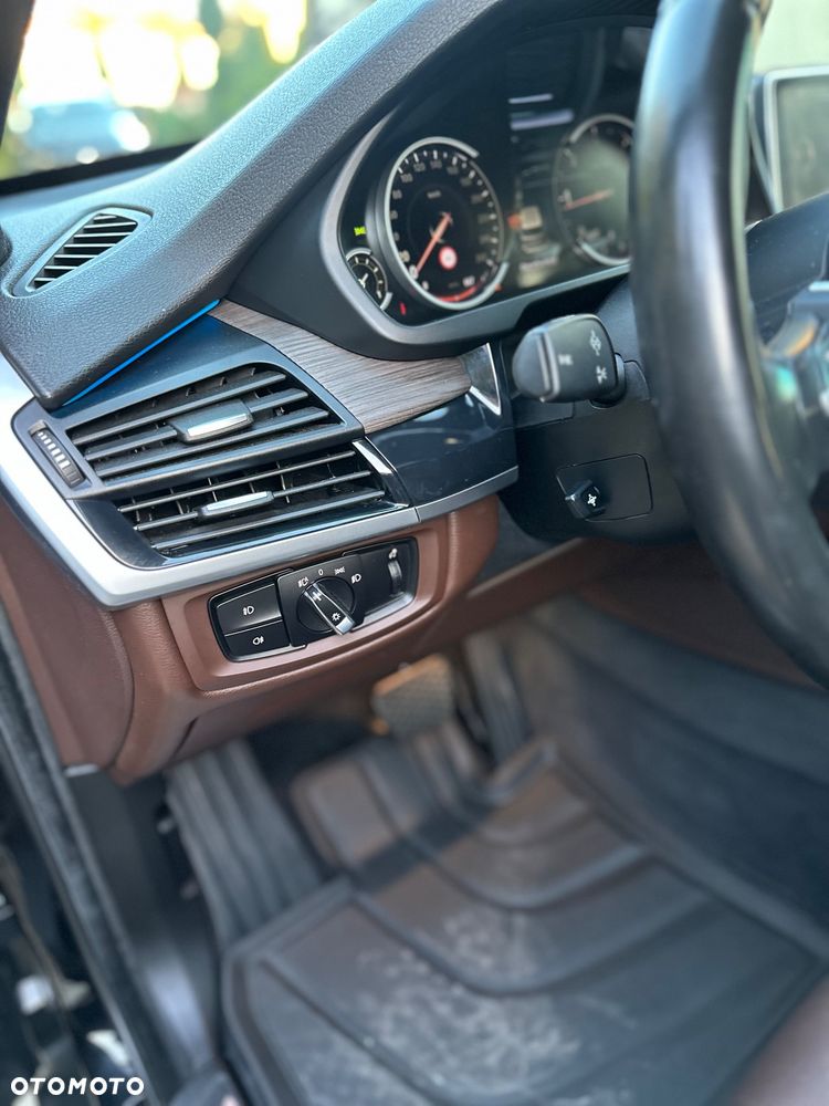 BMW X5 - 11