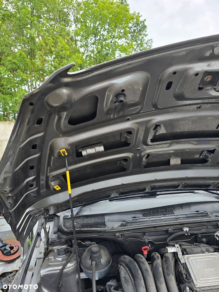MERCEDES B KLASA W245 MASKA SILNIKA LIFT KOLOR 787 - 5