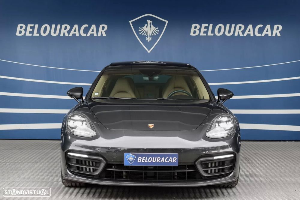 Porsche Panamera 4 E-Hybrid - 3