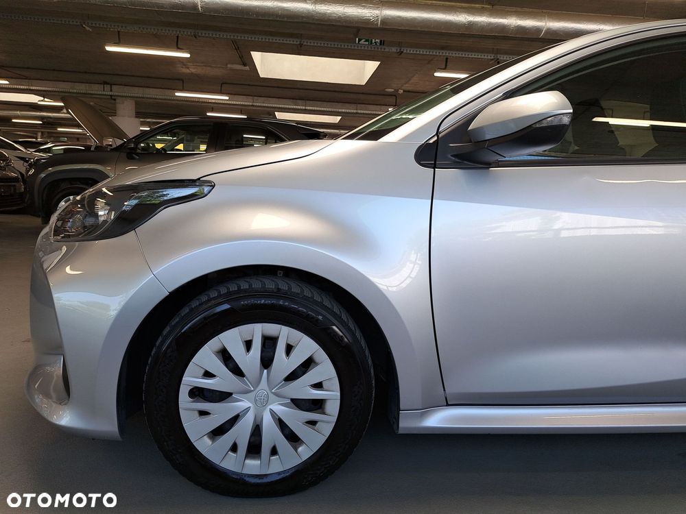 Toyota Yaris Hybrid 1.5 Comfort - 33