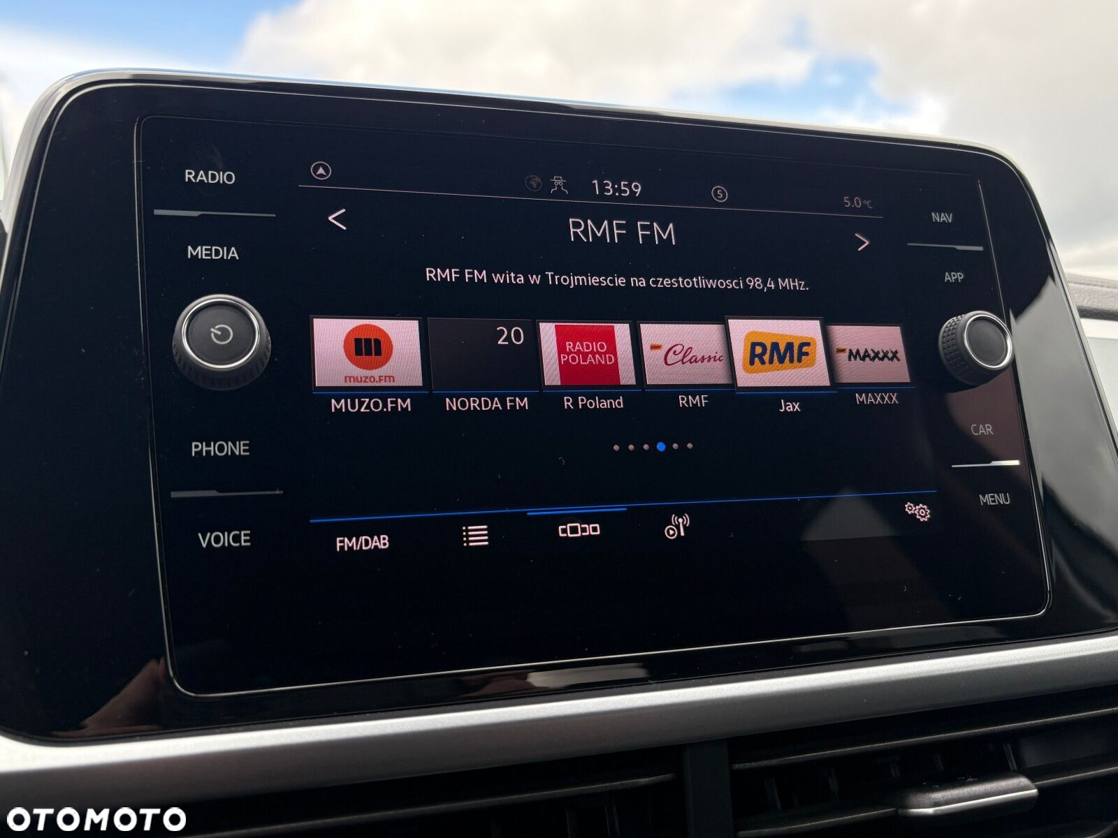 Volkswagen T-Roc 1.5 TSI Life - 27