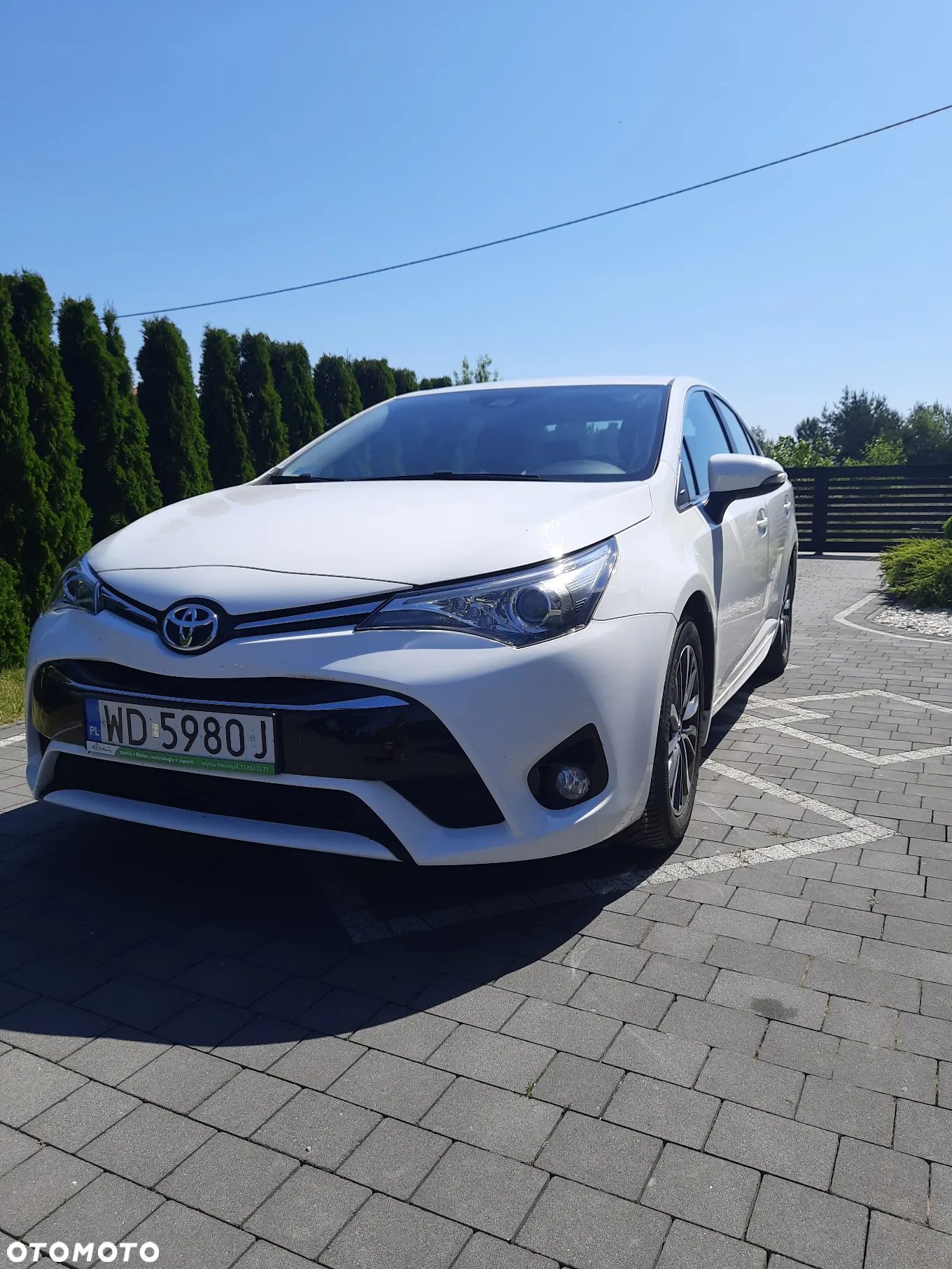 Toyota Avensis 2.0 D-4D Prestige - 2