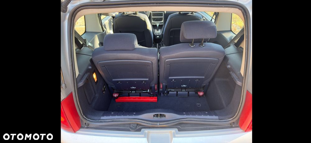 Peugeot 1007 1.6 Trendy 2-Tronic - 8