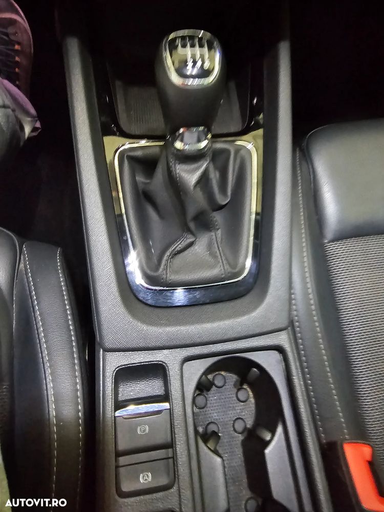 Skoda Octavia 2.0 TDI Premium Edition - 26