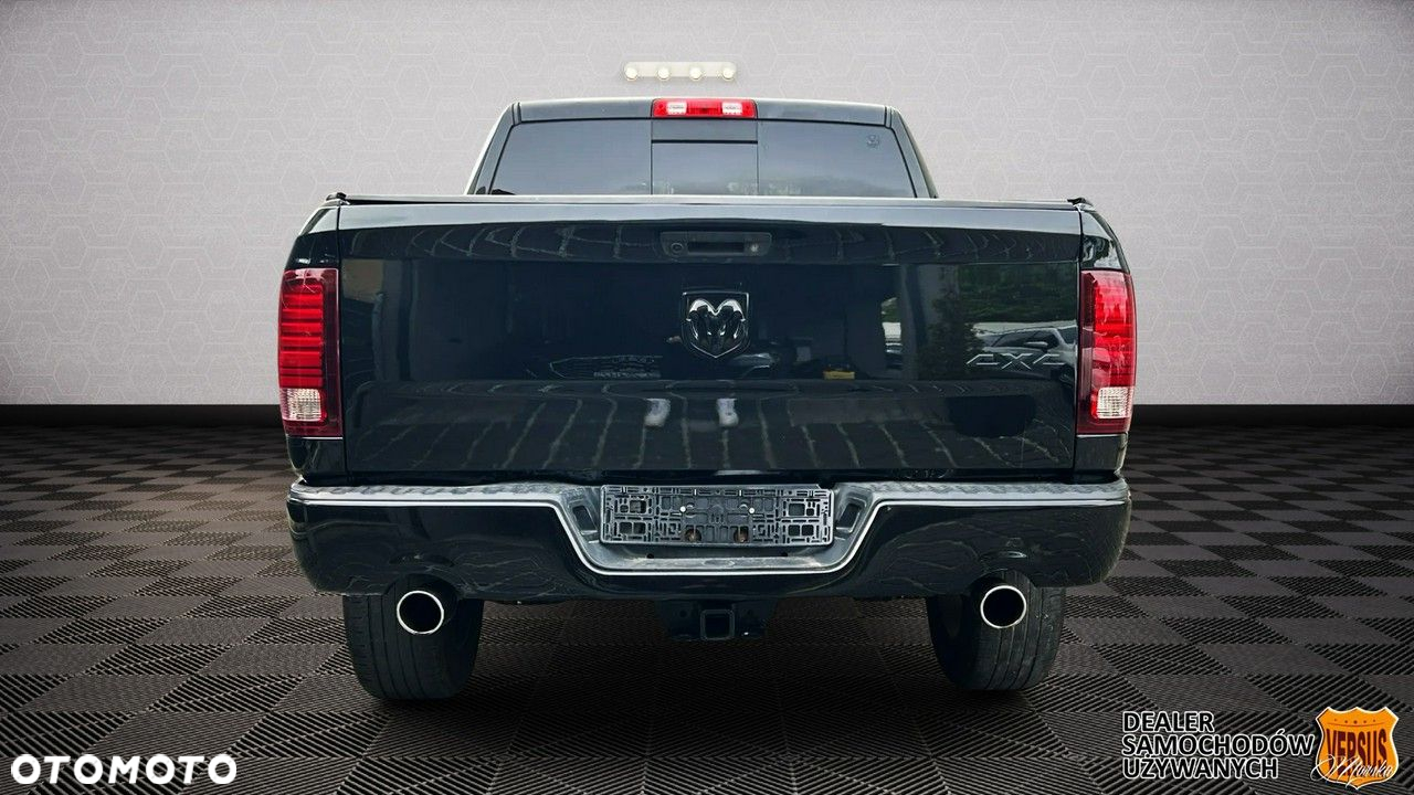Dodge RAM - 6