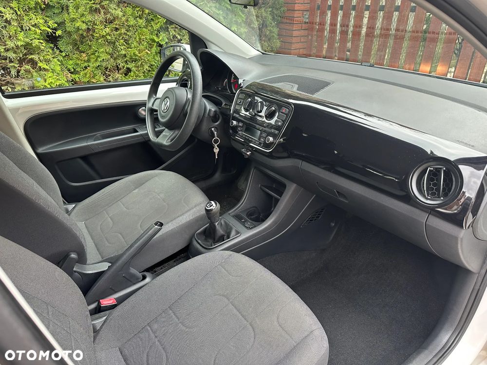 Volkswagen up! - 6