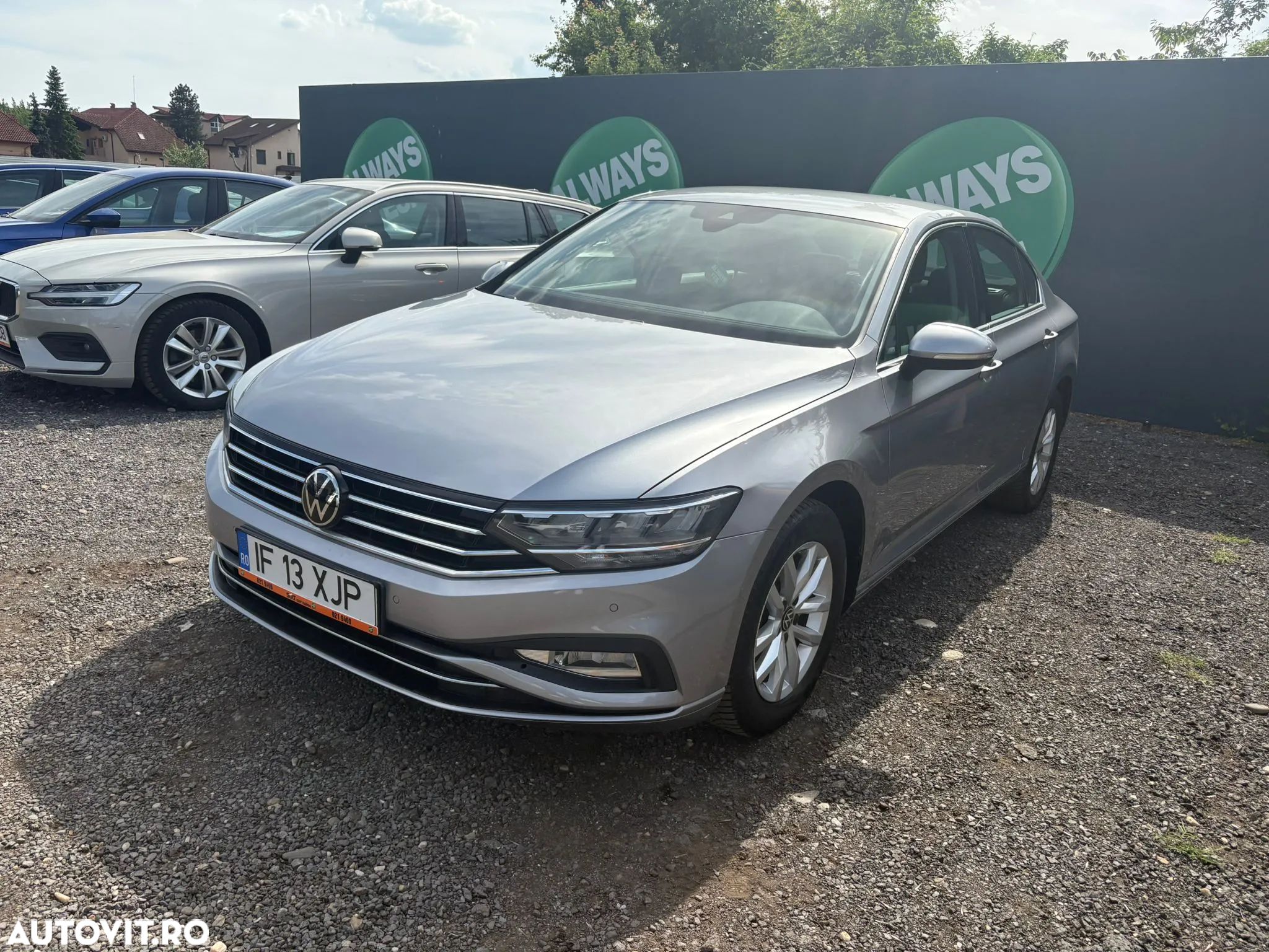 Volkswagen Passat 1.5 TSI ACT DSG Trendline - 1